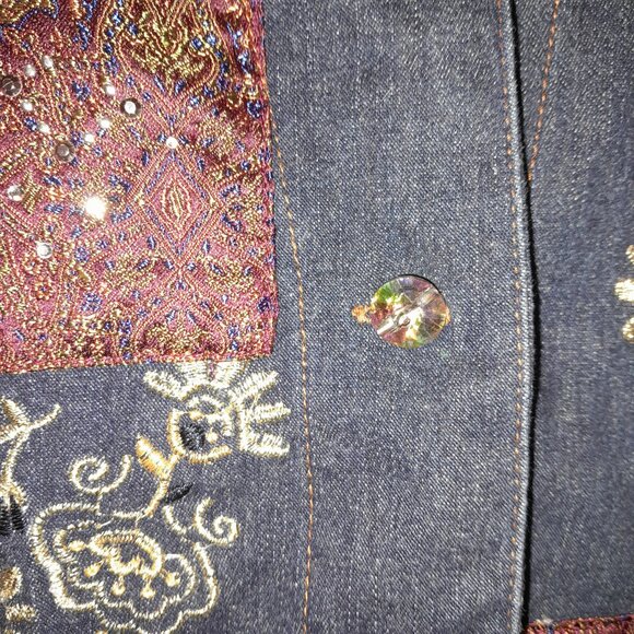 XL Graff Wear by UM Company - Denim Patchwork Jacket - Picture 9 of 11